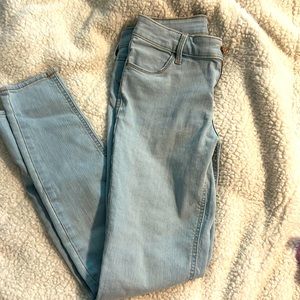 Old Navy light wash jeans